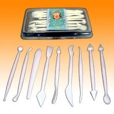 Estuche Con Estecas Plasticas X 9